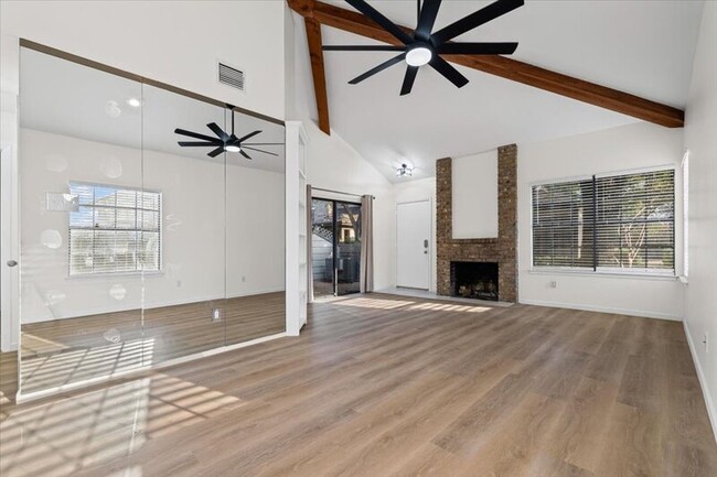 Photo - 1748 Ohlen Rd