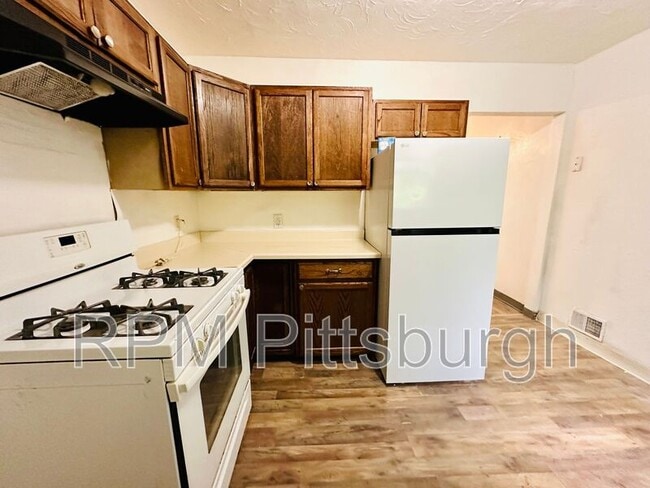 Photo - 1721 Scott St