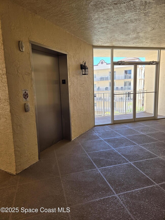 Photo - 806 Mystic Dr Unidad D407