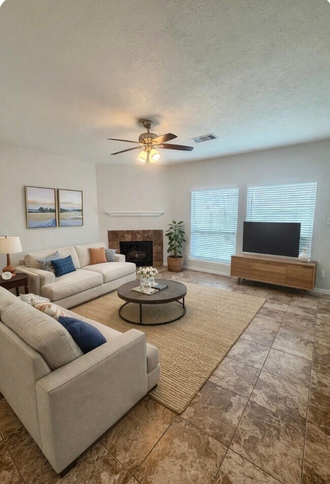 Photo - 11830 Oakner Dr