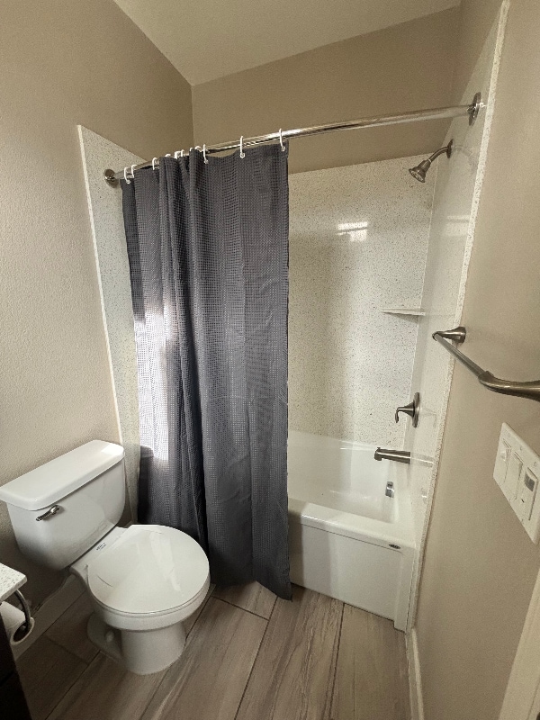 Photo - 1580 Bleecker St