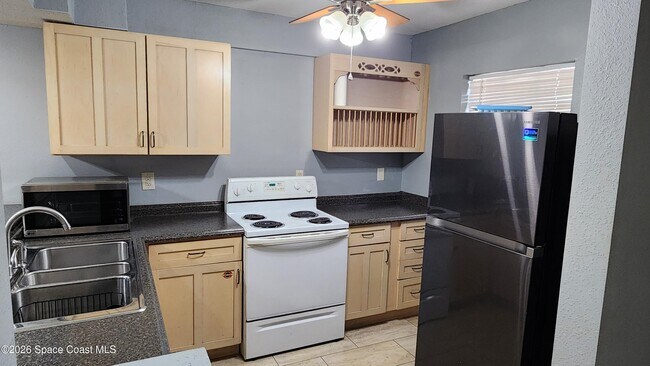 Photo - 2980 Sir Hamilton Cir Unidad 6