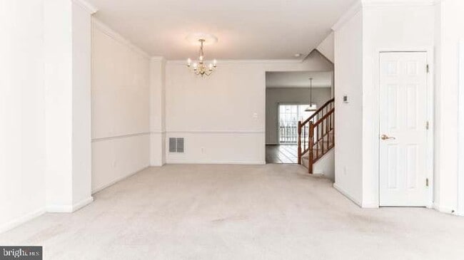 Photo - 21759 Ladyslipper Sq