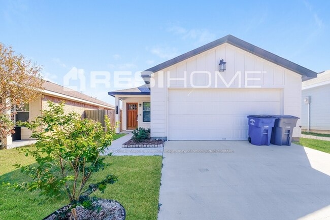 Building Photo - 9656 Valley Mills Ln