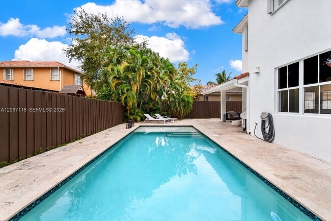 8324 NW 115th Ct