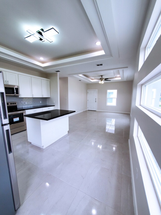 Photo - 2605 E Hackberry Ave Unidad 3