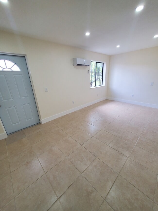 Photo - 11470 SW 180th St