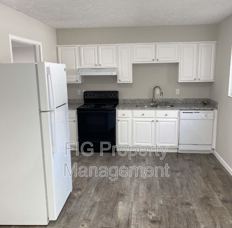 Photo - 153 Louella Dr