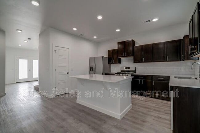 Photo - 7901 NW 135th Terrace