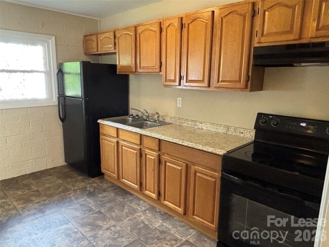 Photo - 204 Westview Dr Unidad B