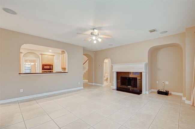 Building Photo - 22518 Silvermist Ln