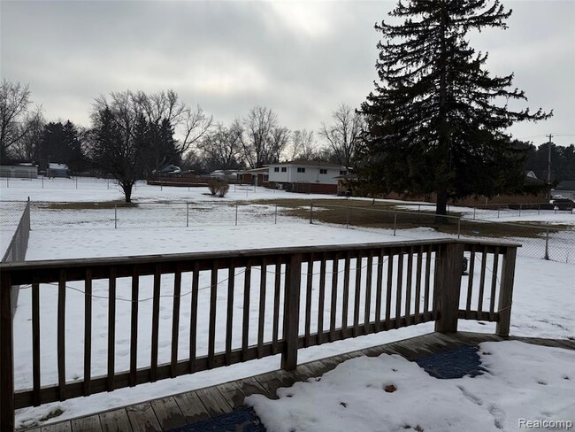 Photo - 6939 Alma Ct