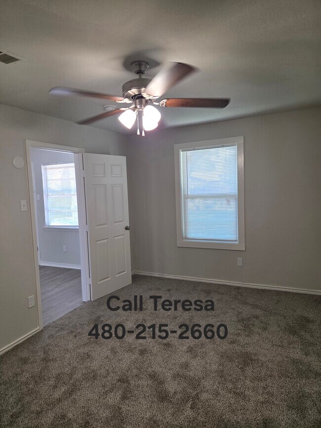 Photo - 4325 Chestnut Dr
