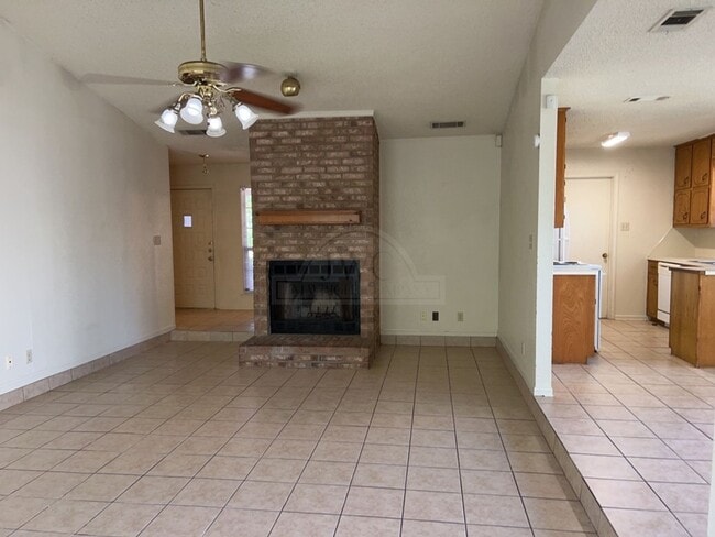 Photo - 111 Nancy Dr