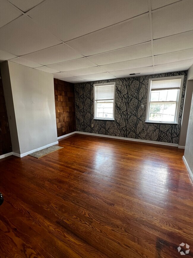 Building Photo - 626 4th St Unit 2 Rental