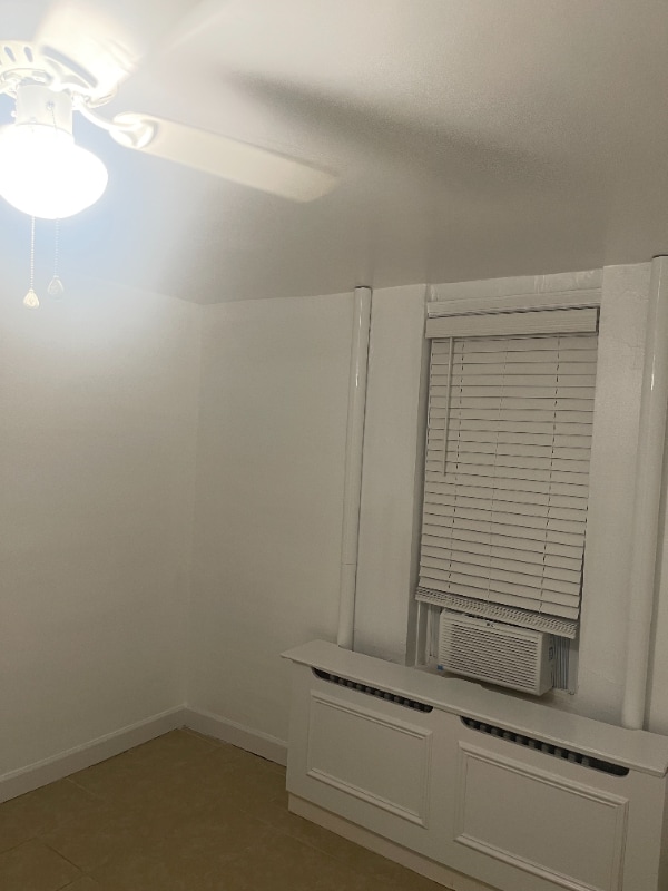 Photo - 701 Academy Rd Unidad BSMT