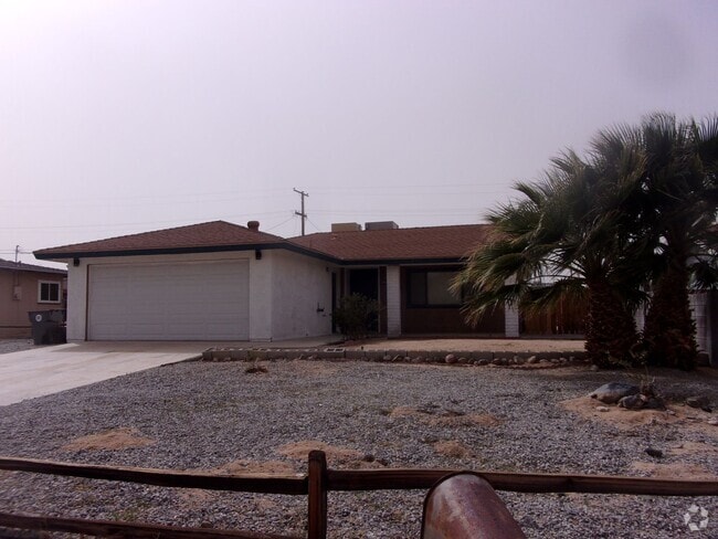 Building Photo - COMING SOON Rental