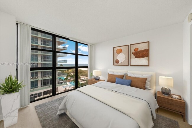 Photo - 5757 Collins Ave Unidad 707