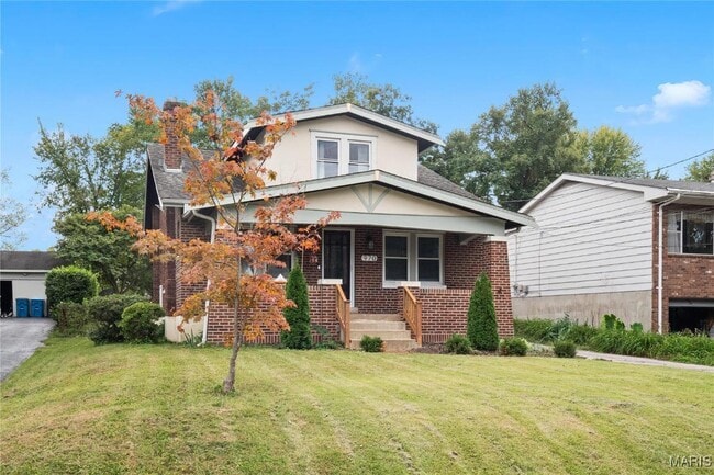 Photo - 970 Kirkham Ave