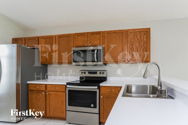 Photo - 811 15th St NE