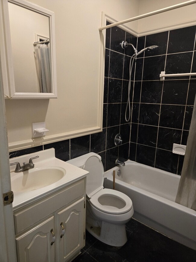 Photo - 2339 Eutaw Pl Unit 1