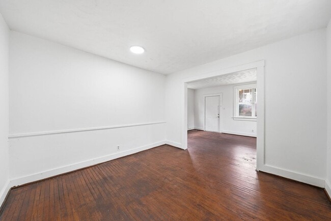 Photo - Freshly Renovated 3 Bedroom Home
