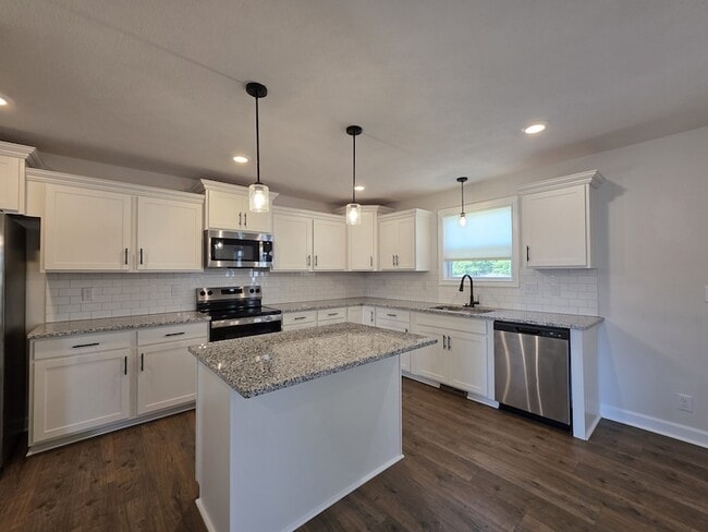 Photo - 329 Wesson Dr