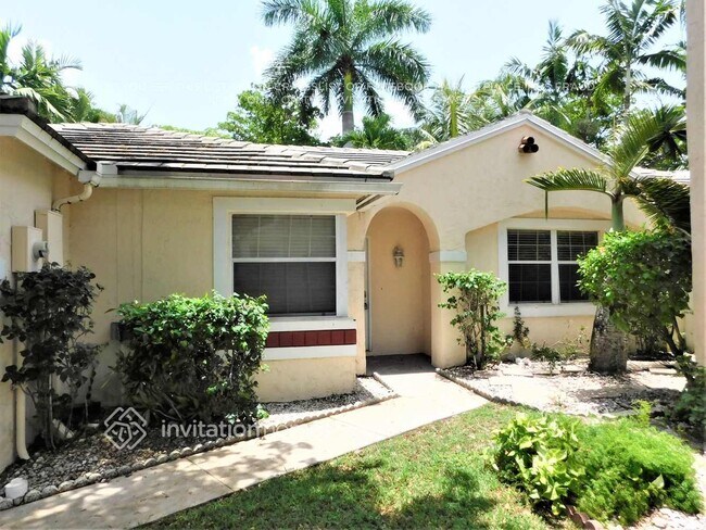 Building Photo - 851 NW 99th Ave Rental