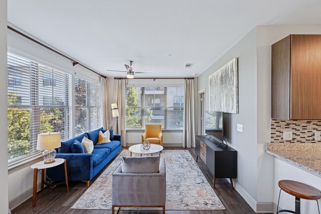 One Metrocenter