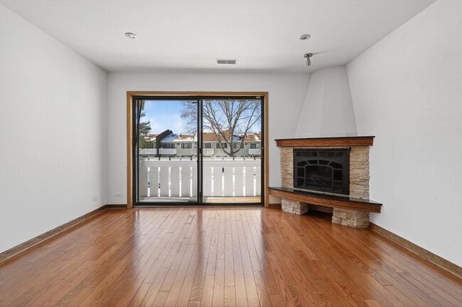 Photo - 3000 Bayside Dr Unit 202