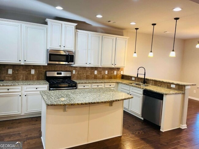 Photo - 7 Hollow Way Point