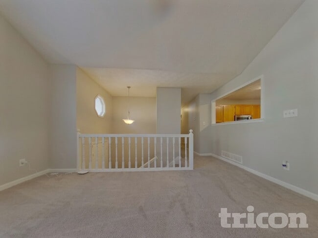 Photo - 158 Sweetwater Cir