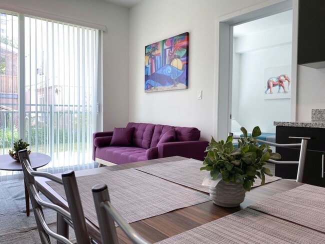 Photo - 1268 NW 3rd St Unidad ID1056509P