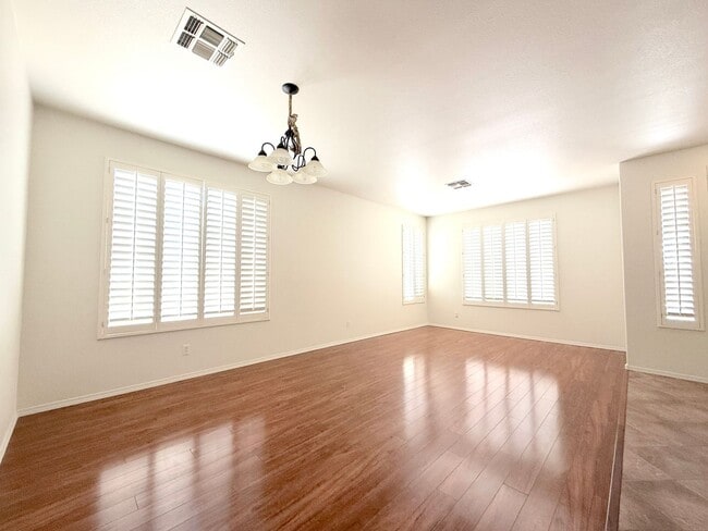 Photo - 1744 W Frye Rd