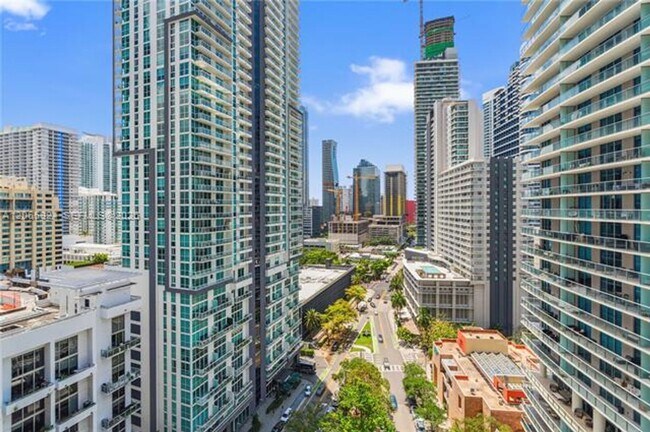 Photo - 1000 Brickell Plaza