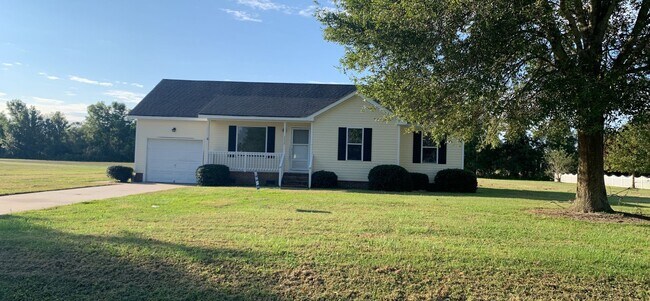 Photo - Alluring Country Home - Holiday Special - ...