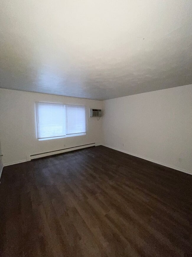 Photo - 1924 Sunnyside Dr