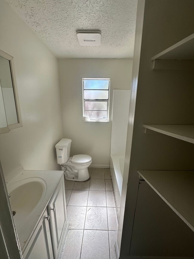 Photo - Multi-Family Property with 2 Units, (2 Bedroom/1 Bath)