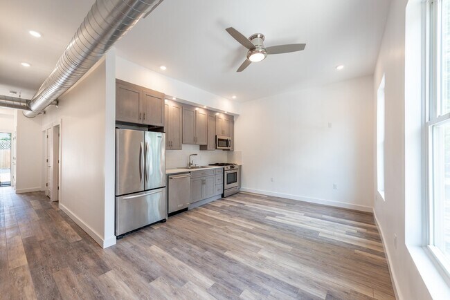 Photo - 246 Pine St Unit 1