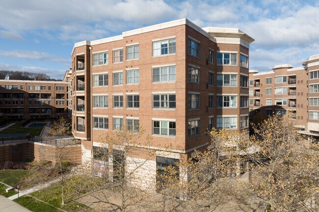 Photo - Grandview I at Port Imperial