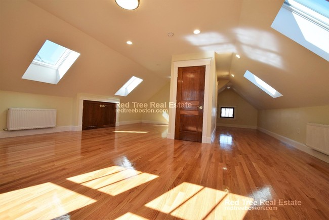 Photo - 44 Gerrish St