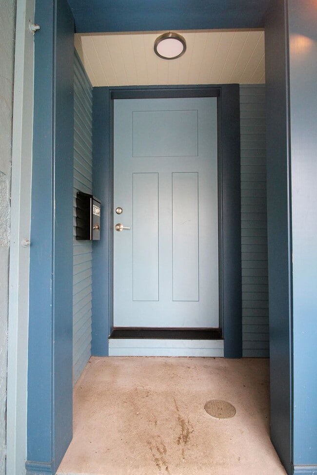 Photo - 3734 SE 26th Ave Unit B