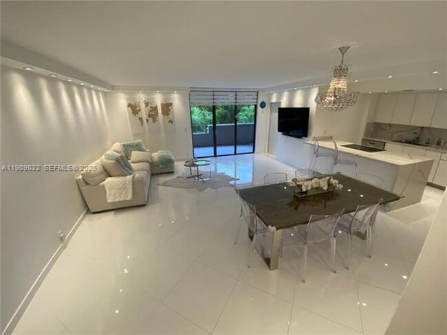 Photo - 121 Crandon Blvd Unit 121 Crandon Blvd  351