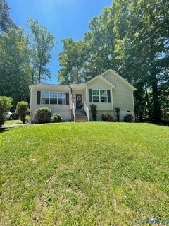 Photo - 100 Hessian Dr