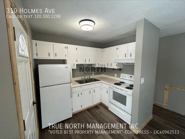Photo - 310 Holmes Ave