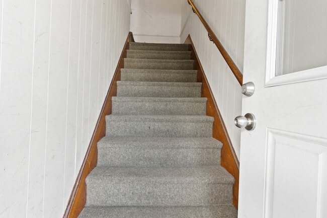Photo - 30 Cutts Ave Unit 3