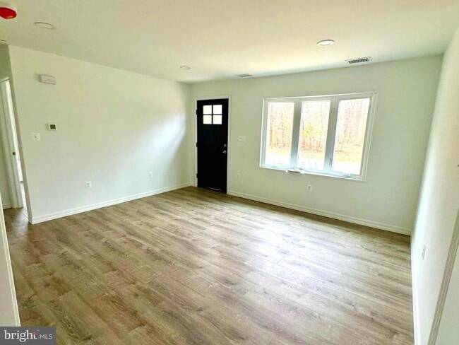 Photo - 25 Cramer Rd