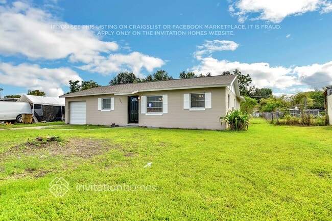 Building Photo - 2623 N Beaumont Ave Rental