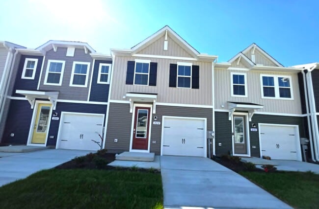 Photo - 222 Clement Lp