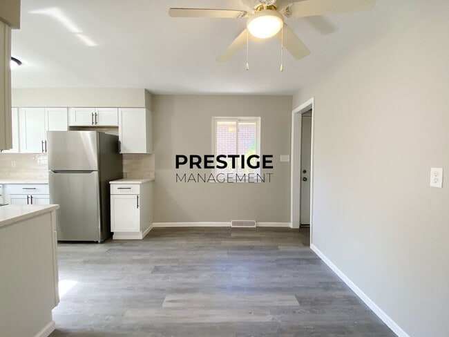 Photo - Large 3 Bedroom Home In Gary